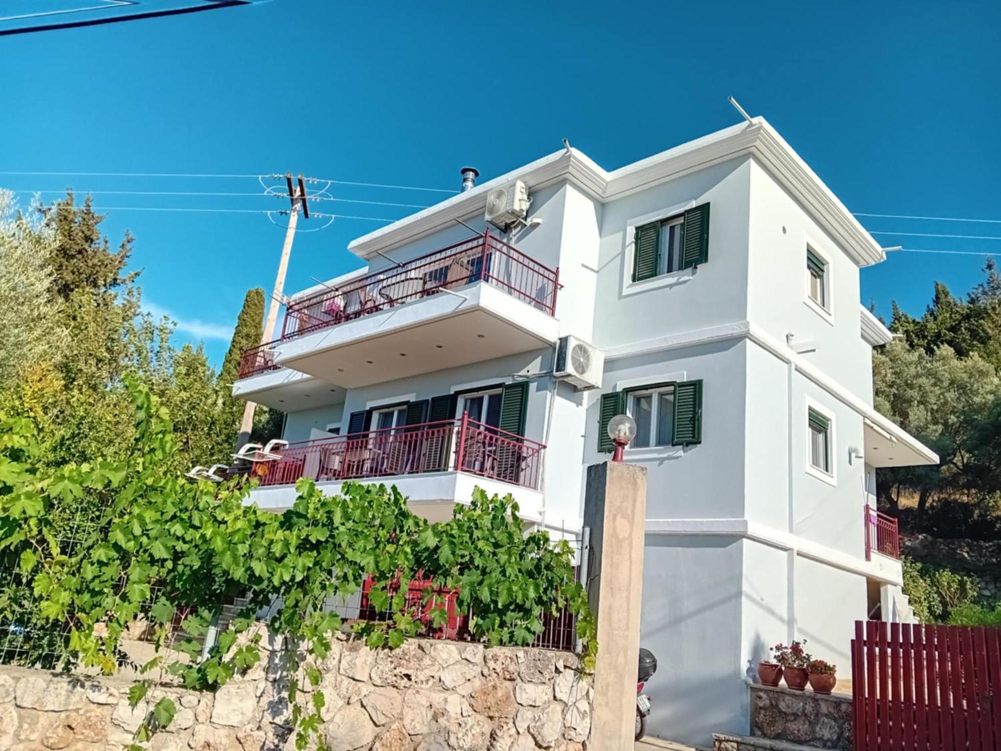 Monika Lefkada Hotel Tsoukalades Exterior photo